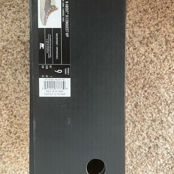 Sorel Womens Out N About III Conquest Waterproof Boot Gray Size 9 M new with box - Picture 4 of 4